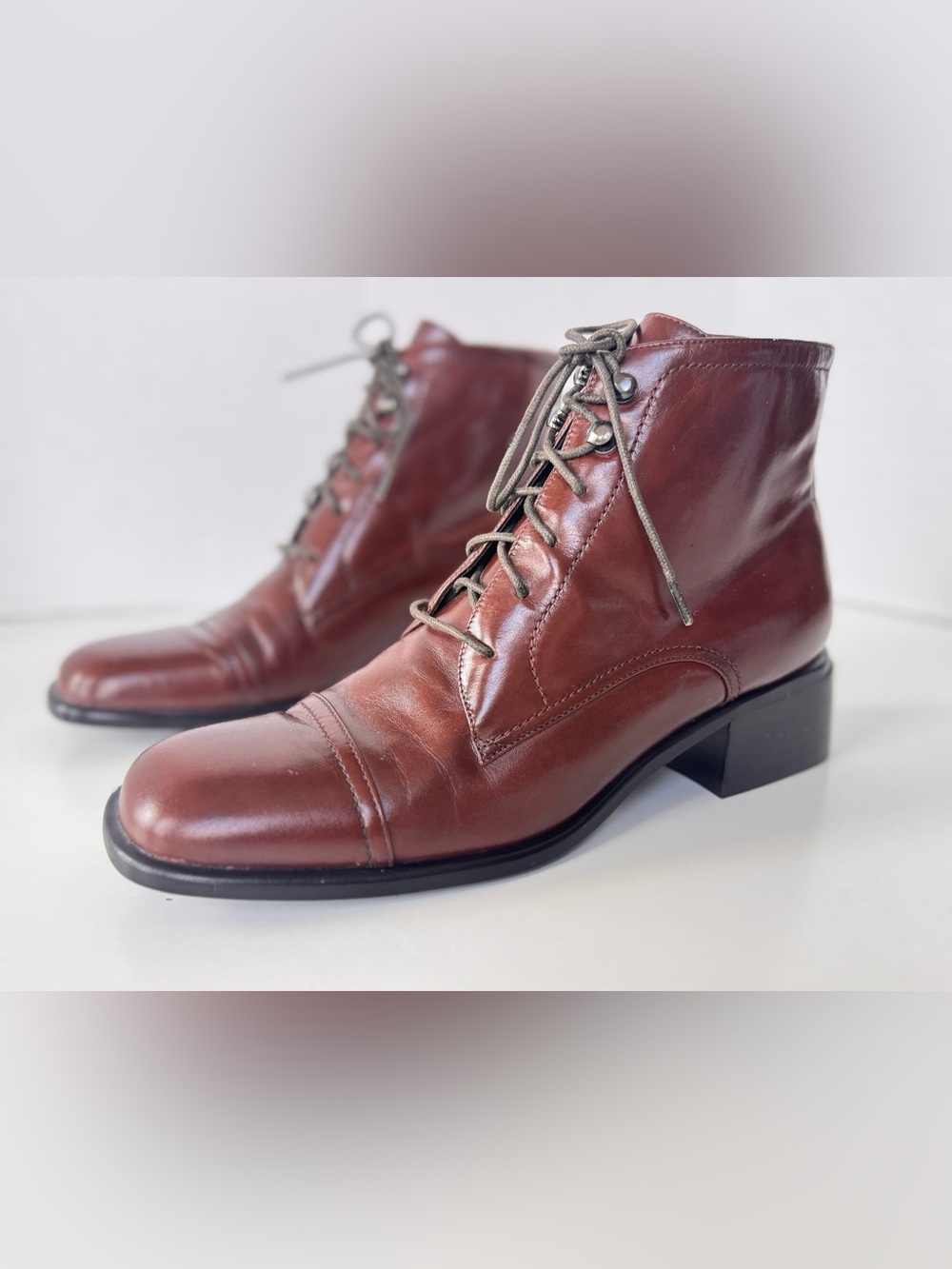 Vintage Liz Claiborne Crazy Horse Leather Lace Up Equestrian Short Boots Size 8 - Picture 5 of 11